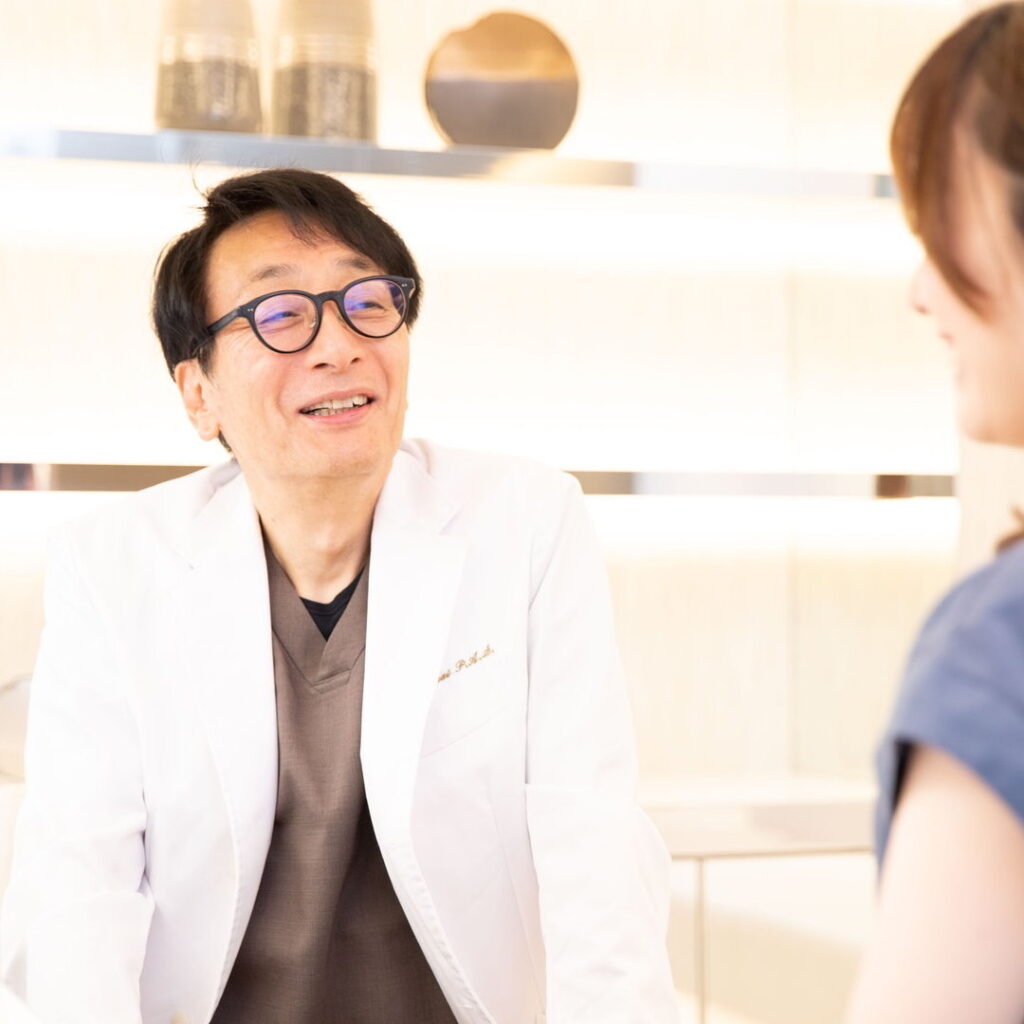 A friendly doctor explaining a treatment plan to a patient